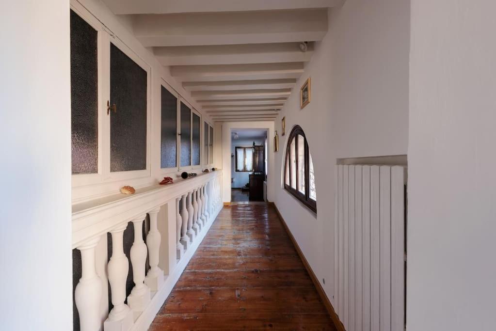 Walk On The Water ✧ 5 Minutes To Rialto Bridge Appartement Venetië Buitenkant foto