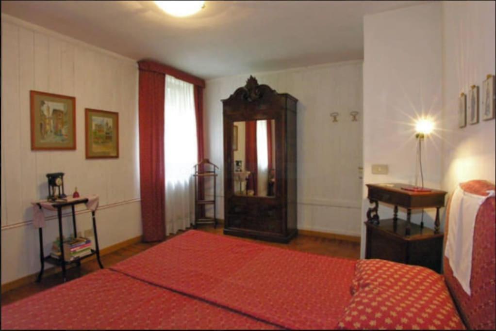 Walk On The Water ✧ 5 Minutes To Rialto Bridge Appartement Venetië Buitenkant foto