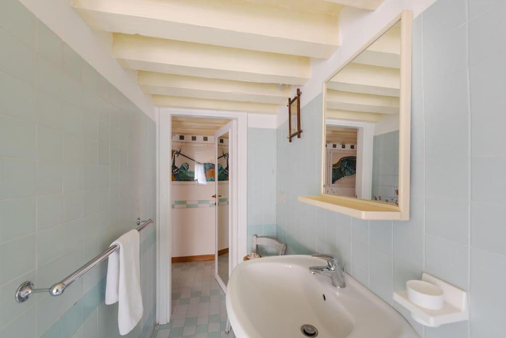 Walk On The Water ✧ 5 Minutes To Rialto Bridge Appartement Venetië Buitenkant foto