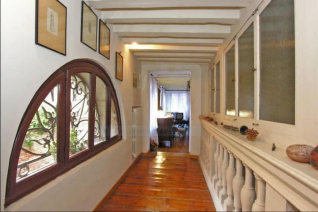 Walk On The Water ✧ 5 Minutes To Rialto Bridge Appartement Venetië Buitenkant foto
